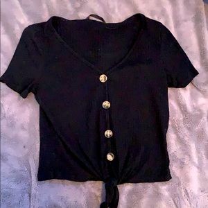 Ribbed self-tie mock button top